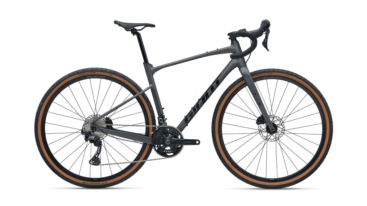 Giant Revolt 0 Stealth Chrome.jpg