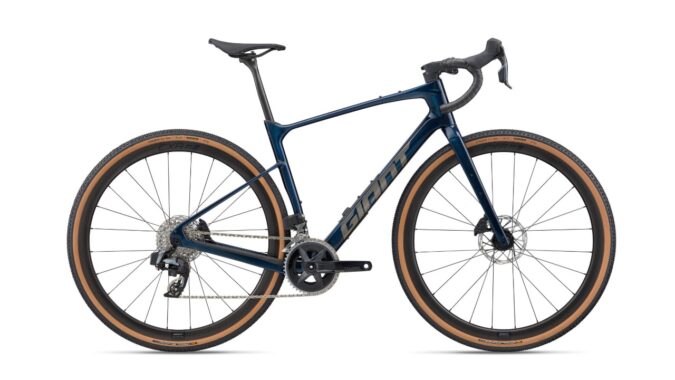 Giant Revolt Advanced Pro 1 Ocean Twilight - Gravelbike 2026.jpg