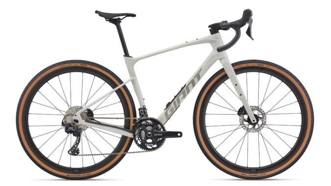 Giant Revolt Advanced 0  Snow Drift - Gravelbike.jpg