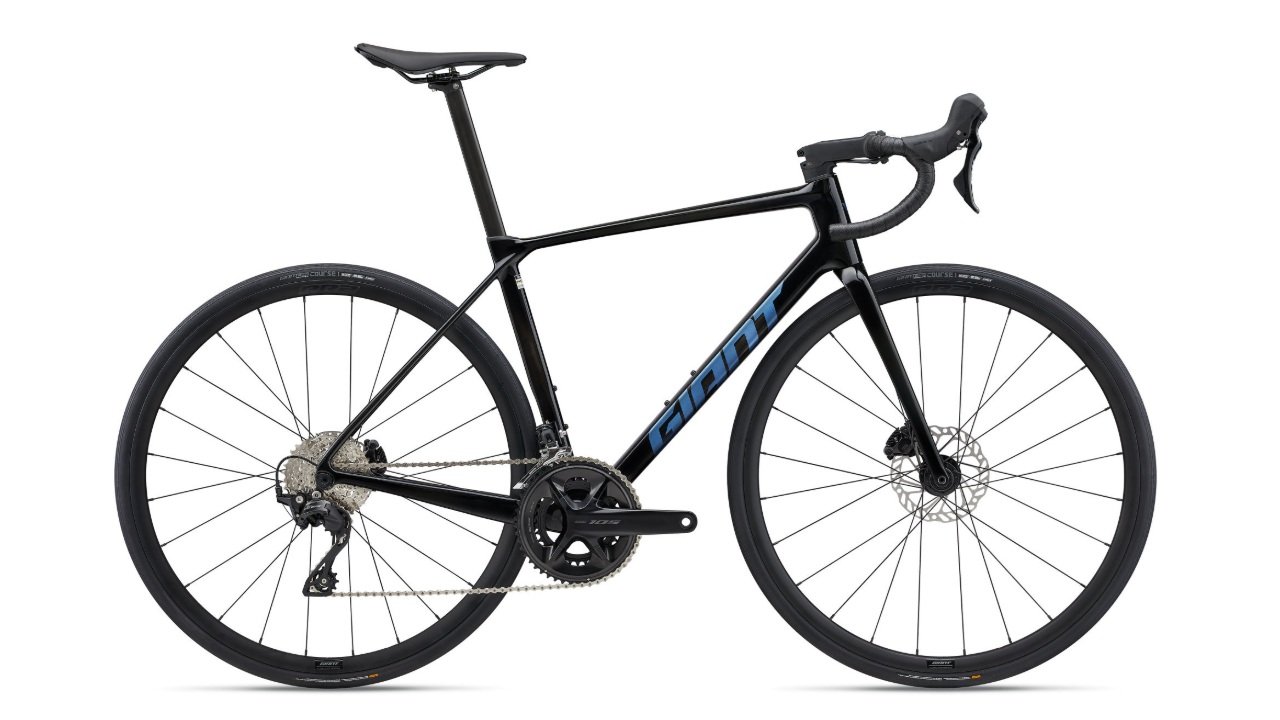 Giant TCR Advanced 2 carbon.jpg