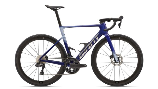 Giant TCR Advanced 1 kaufen – Carbon Rennrad mit Shimano 105 Di2