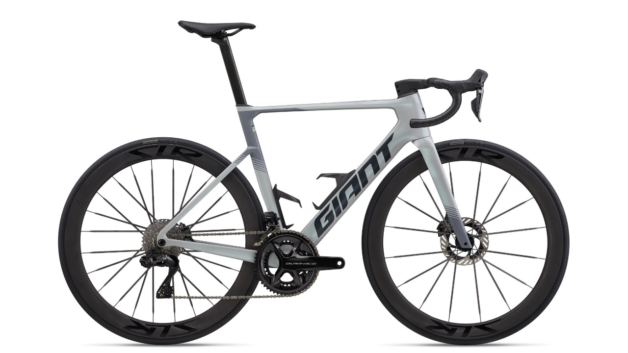 Giant Propel Advanced Pro-DA Supernova Grey - Aero Rennrad 2027.jpg