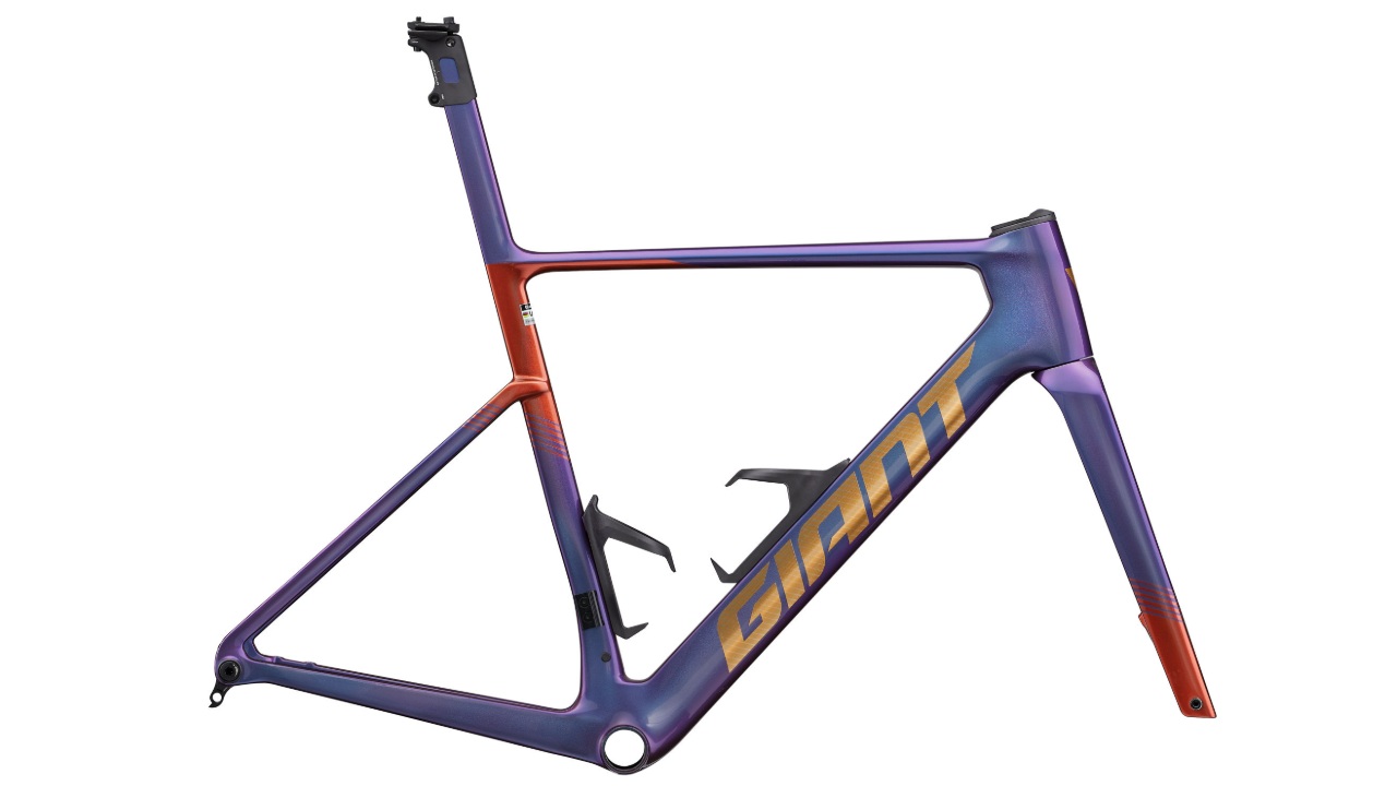Giant Propel Advanced SL-FF - Cyber Sunset Rahmen-Gabel Set.jpg