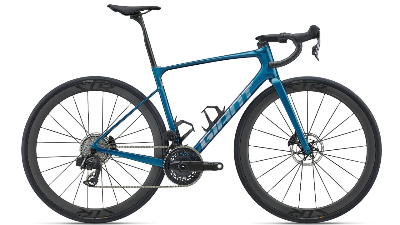 Giant Defy Advanced Pro 0-AXS Luminous Lagoon.jpg
